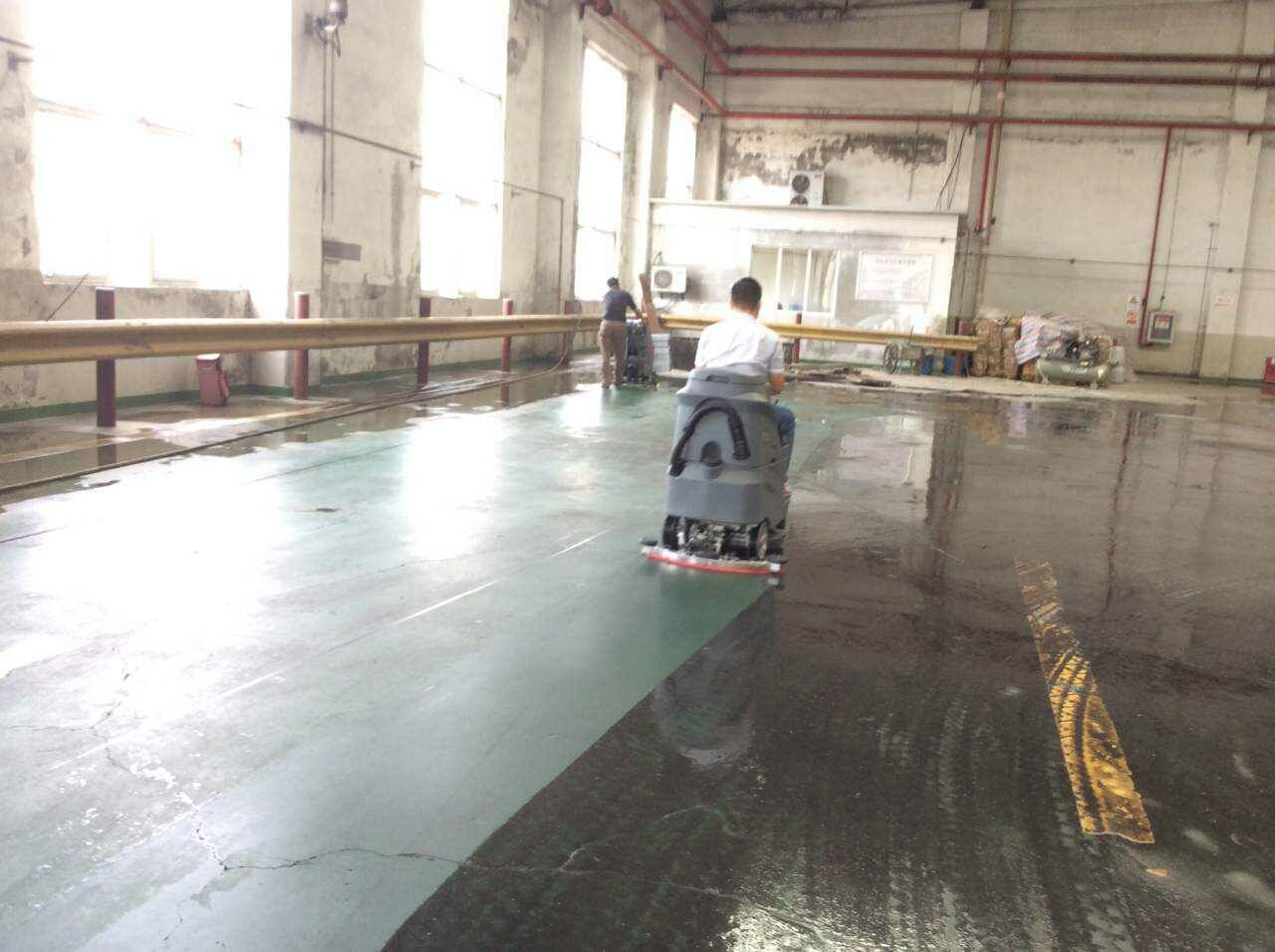 阿勒泰洗地車(chē)