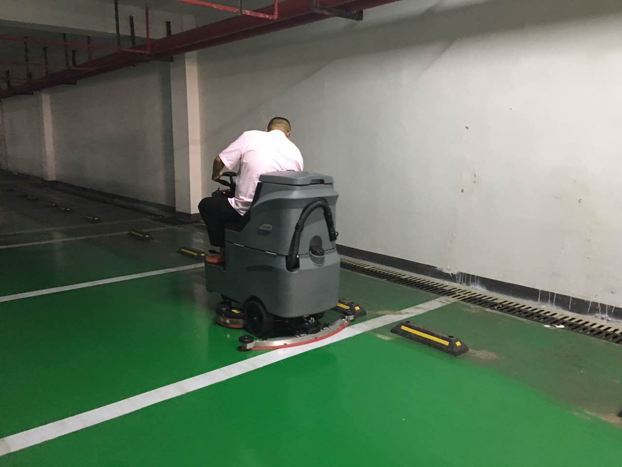 吐魯番洗地車(chē)