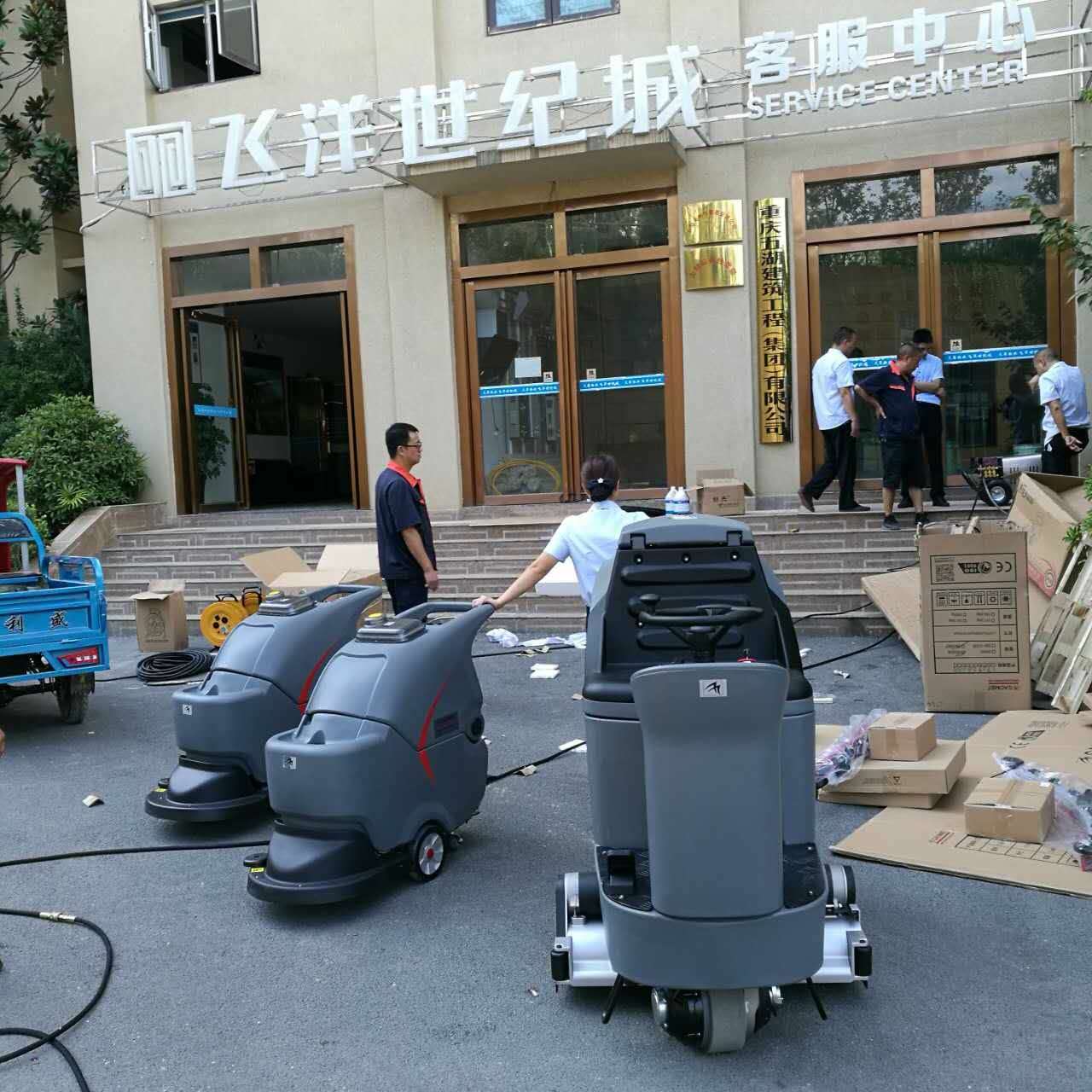 掃地車哪個(gè)廠家賣的價(jià)格便宜？